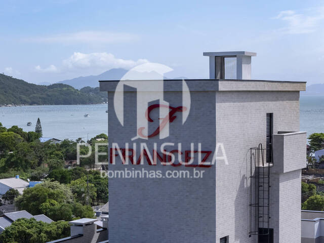 #146 - Apartamento para Venda em Bombinhas - SC