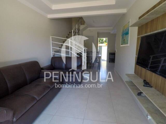 #154 - Casa para Temporada em Bombinhas - SC