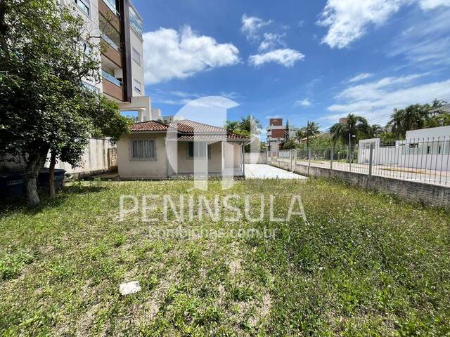 #167 - Casa para Venda em Bombinhas - SC
