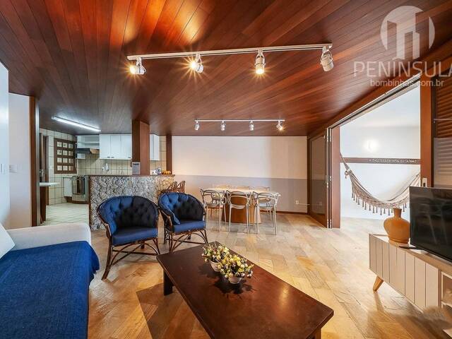 #110 - Apartamento para Venda em Bombinhas - SC