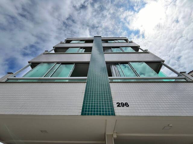 #135 - Apartamento para Temporada em Bombinhas - SC