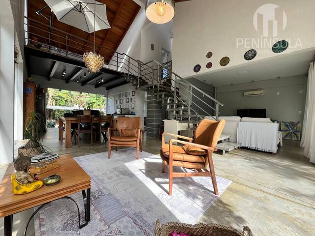 #197 - Casa para Venda em Bombinhas - SC