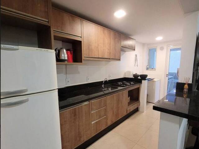 #204 - Apartamento para Venda em Bombinhas - SC