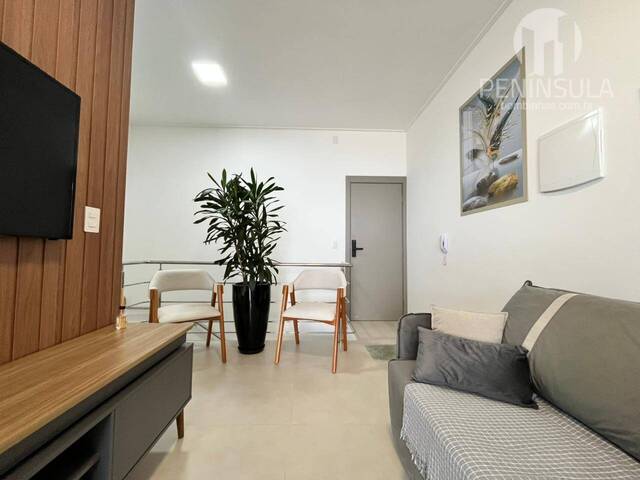 #208 - Apartamento para Venda em Bombinhas - SC