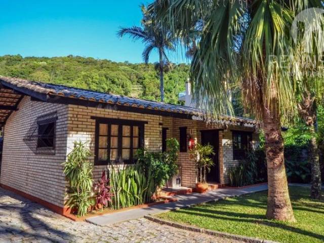 #214 - Apartamento para Temporada em Bombinhas - SC