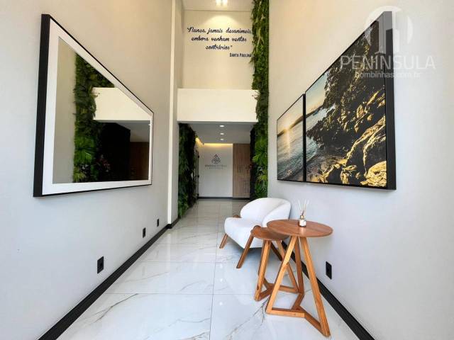 #230 - Apartamento para Venda em Bombinhas - SC