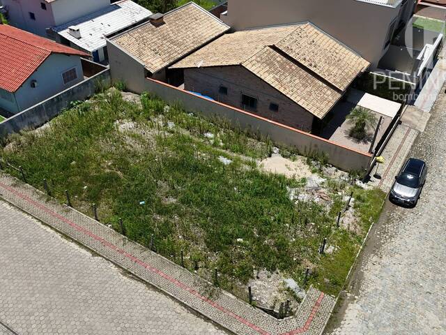 Terreno para Venda em Bombinhas - 2